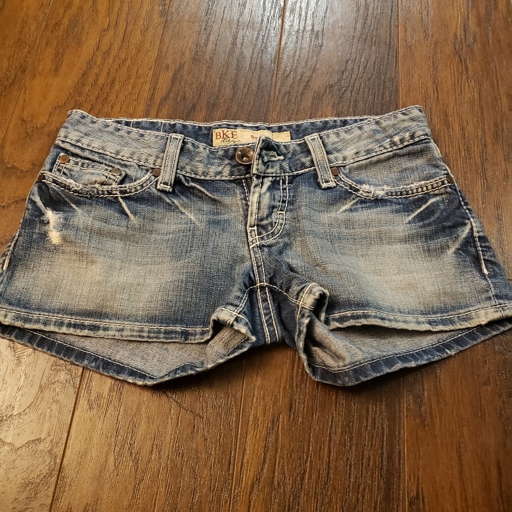 Bke stella shorts